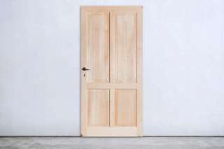 VRATNO KRILO RS BIJELO S 4 UTORA 