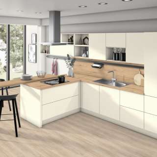 IVERICA OPLEMENJENA U104 ST9 18/2800/2070mm EGGER 