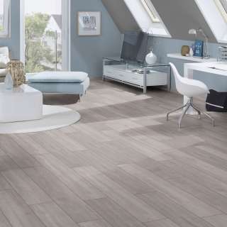 LAMINAT 10mm/Kl.32 KRONOSTEP PURE+ 5946 HRAST ROCKFORD p=1,76 m2 