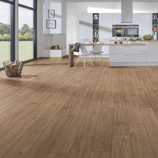 LAMINAT  8mm/Kl.32 SUPER NATURAL CLASSIC PURE+ K338 HRAST CREDENZA p=2,260 m2 