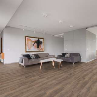 LAMINAT  8mm/Kl.32 IKO 3102x HRAST JAZZ CLUB, RASPOLOŽIVO 27,098m2 