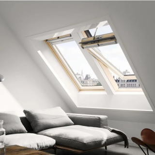 VELUX PREMIUM KROVNI PROZOR, BEZBOJNI LAK, SOLARNO NAPAJANJE, STAKLO 70 
