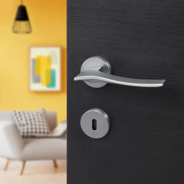 KVAKA LINEA KROM MAT OKRUGLA ROZETA KLJUČ 10676 