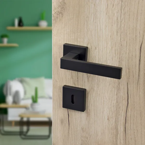 KVAKA QUADRO CRNA MAT ROZETA KLJUČ 20466 111063 