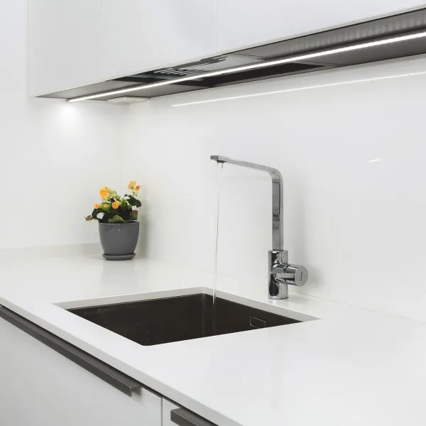 MDF AKRIL 8685 AM SNJEŽNO BIJELA MAT 18,3/2800/1300mm 