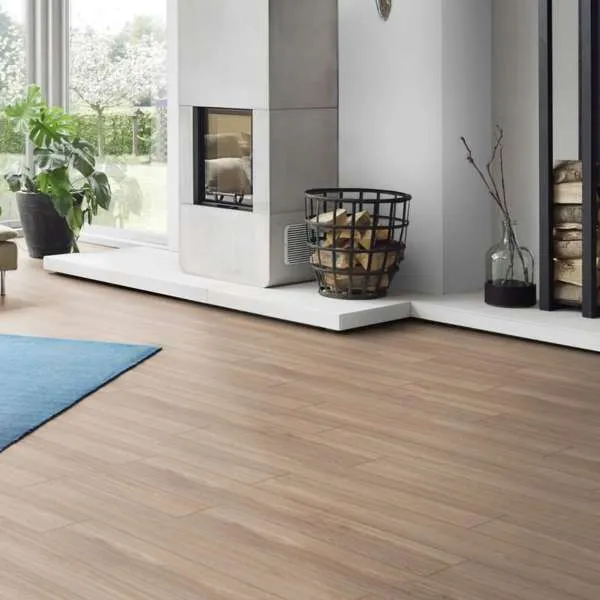 LAMINAT  8mm/Kl.32 SUPER NATURAL CLASSIC V FUGA 8199x HRAST ALPSKI p=2,2204 m2 