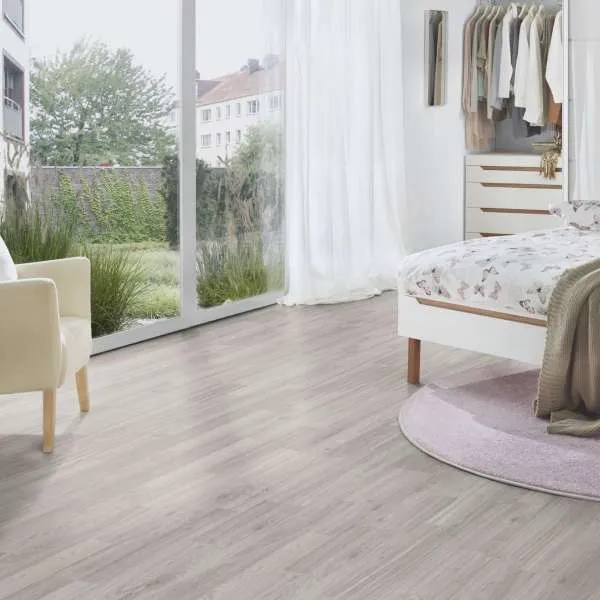 LAMINAT  7mm/Kl.31 KRONOSTEP K056 HRAST MAIN p=2,4672 m2 