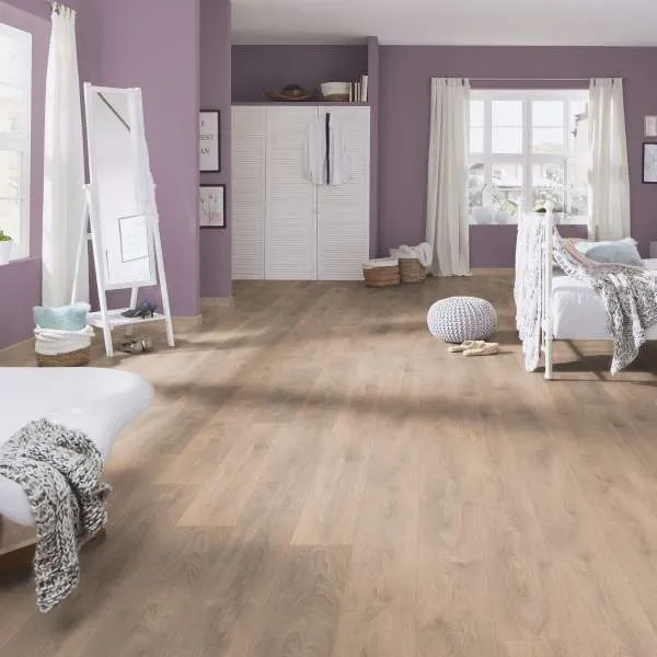 LAMINAT  8mm/Kl.32 SUPER NATURAL CLASSIC PURE+ 8575x HRAST BLONDE p=2,260 m2 