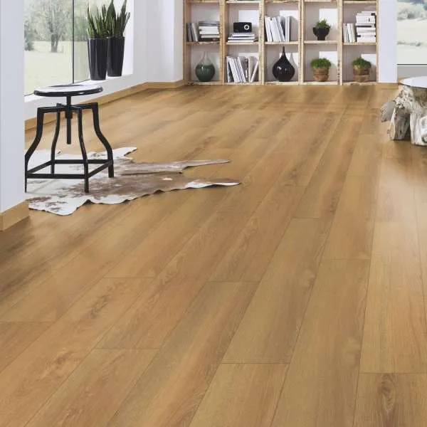 LAMINAT  8mm/Kl.32 ATLANTIC MO.RE PURE+ K649 HRAST SIENNA p=2,26 m2 