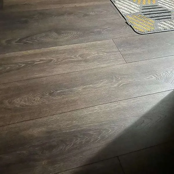 LAMINAT  8mm/Kl.32 MY STEP 450x HRAST WINCHERSTE p=2,179 m2 