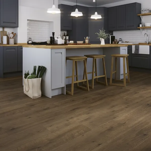 LAMINAT 10mm/Kl.32 GOOD HOME 782x HRAST BICESTER p=1,846 m2 