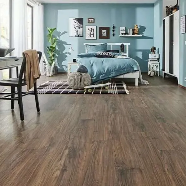 LAMINAT  7+2mm/Kl.31 SILENTOS 31275002x ORAH BELFORT p=1,97m2 s podlogom, RASPOLOŽIVO 23,64m2 