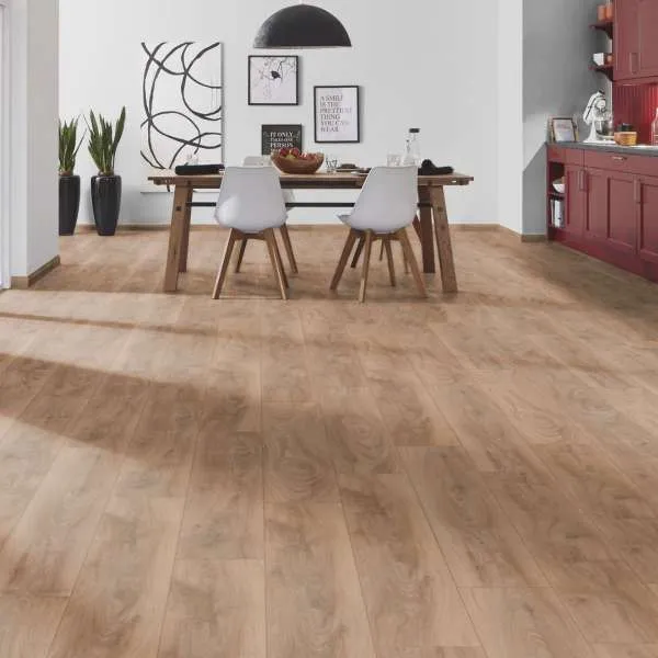 LAMINAT 14mm/Kl.33 TITAN V FUGA 5947 HRAST HISTORIC p=1,41 m2 