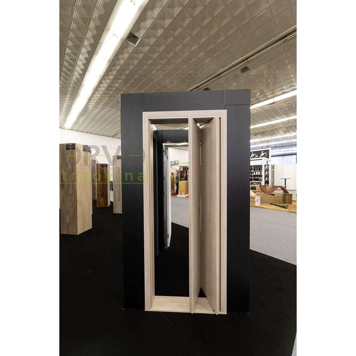 VRATA PREKLOPNA S DOVRATNIKOM PO MJERI DO 25cm LIBRA 