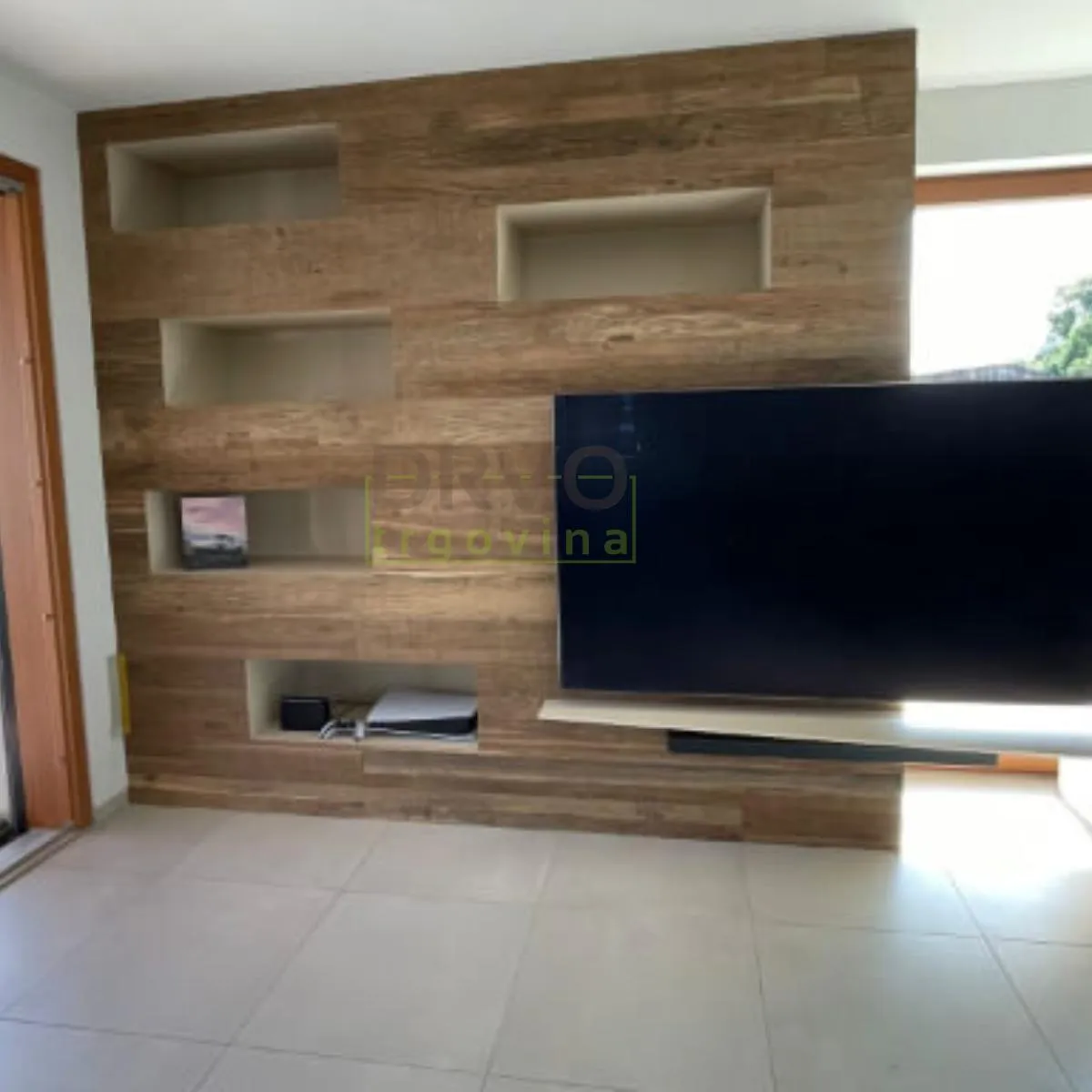 TROSLOJNA PANEL PLOČA SMREKA 21x2500x1220 mm 