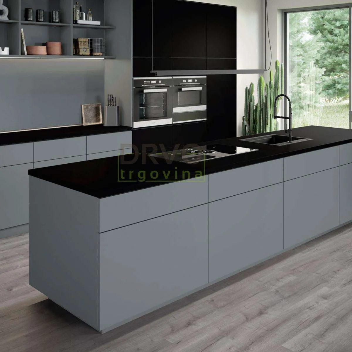 IVERICA OPLEMENJENA U780 ST9 18/2800/2070mm EGGER 