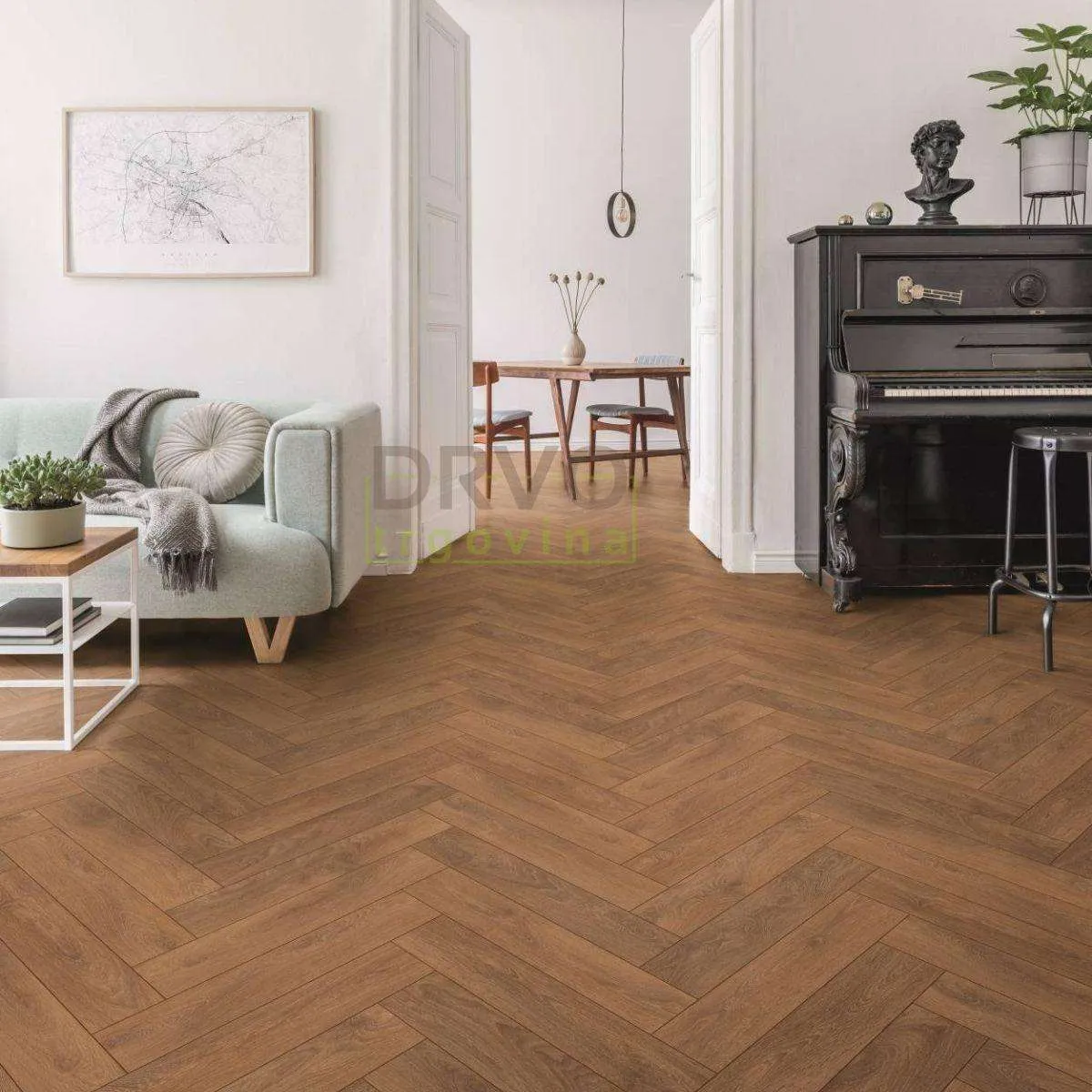 LAMINAT  8mm/Kl.32 HERRINGBONE MO.RE 8573 HRAST HARLECH RIBLJA KOST p=0,87 m2 