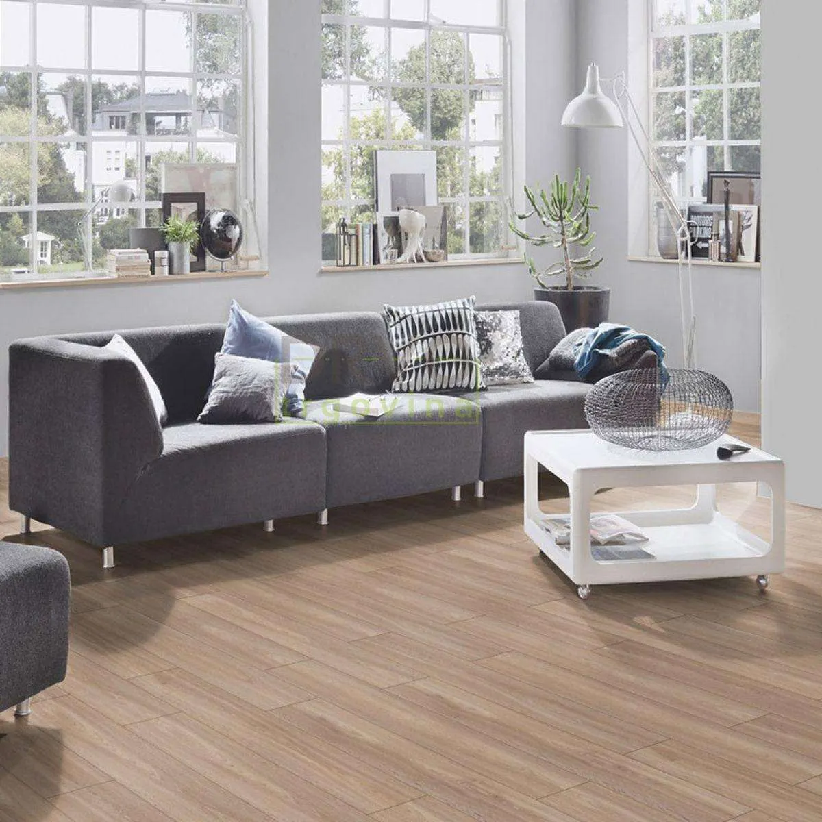 LAMINAT  8mm/Kl.32 SUPER NATURAL CLASSIC V FUGA 8199x HRAST ALPSKI p=2,2204 m2 