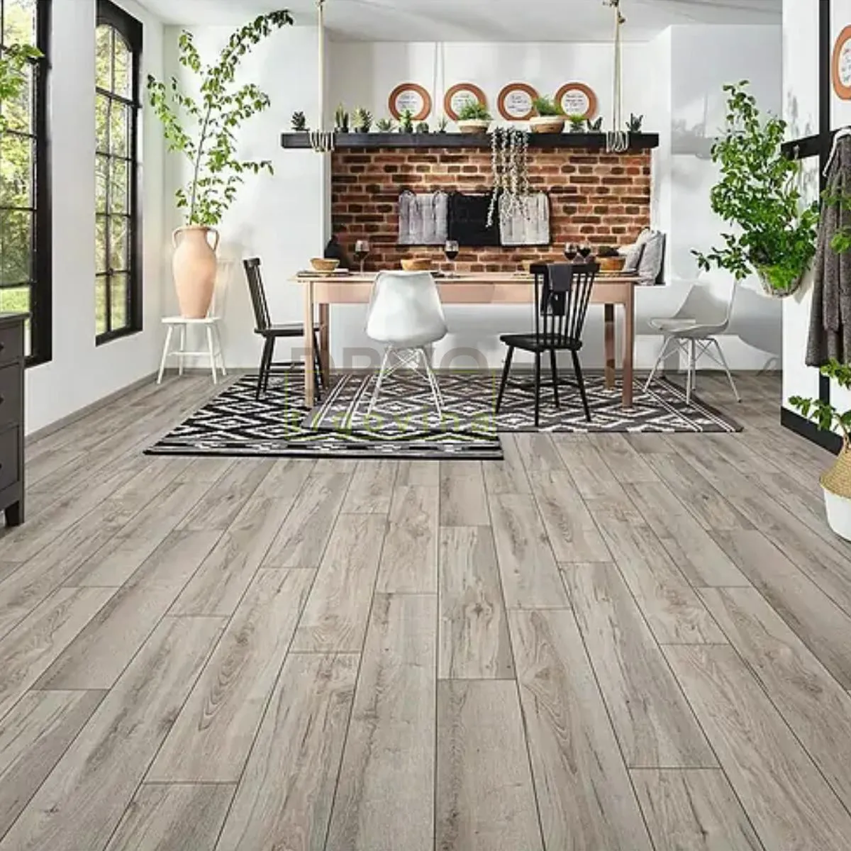 LAMINAT  6mm/Kl.32 AQUAPRTECT 30670844 HRAST LUCHA  p=2,76 m2 