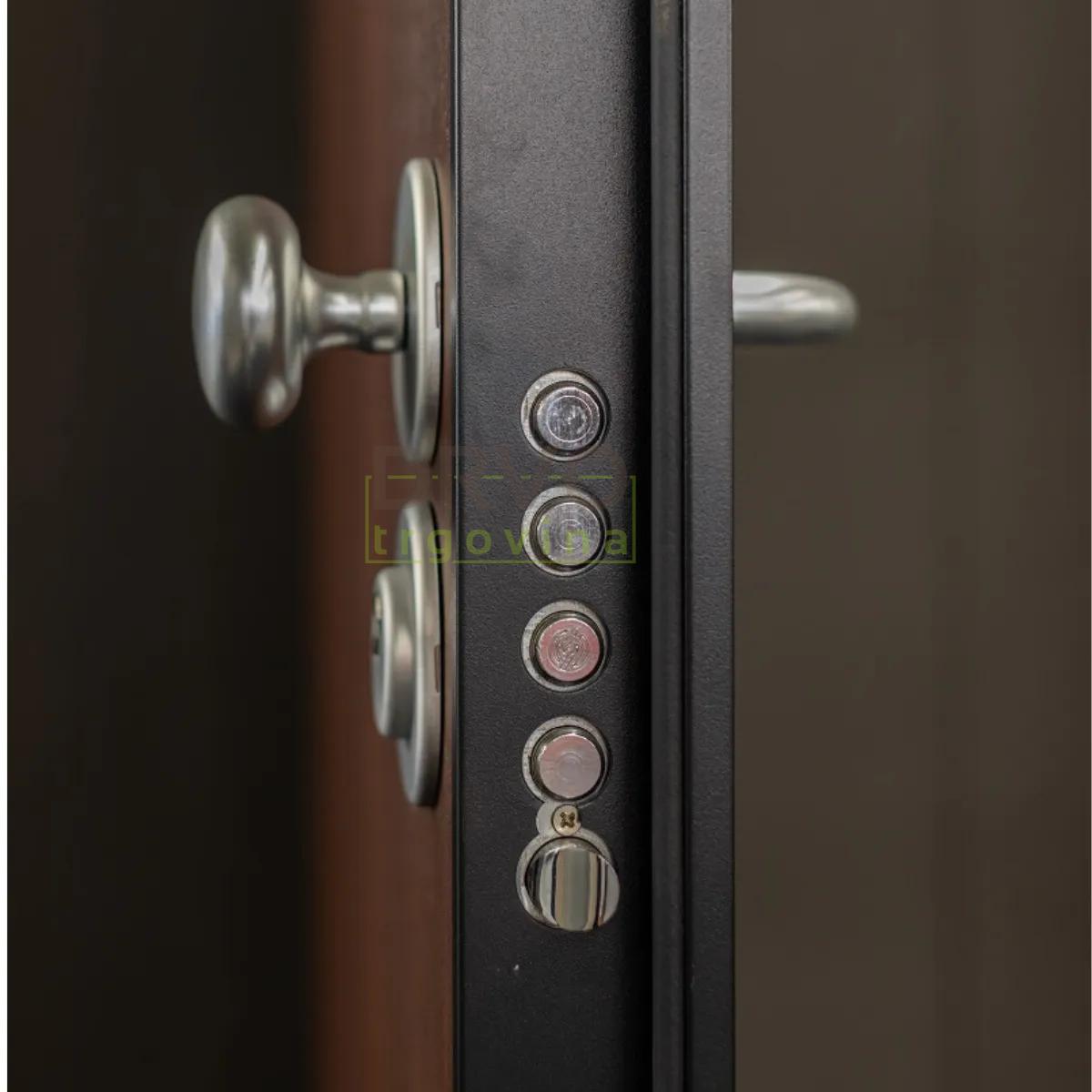 VRATA ULAZNA PROTUPROVALNA CPL/MELAMIN UNUTARNJA 