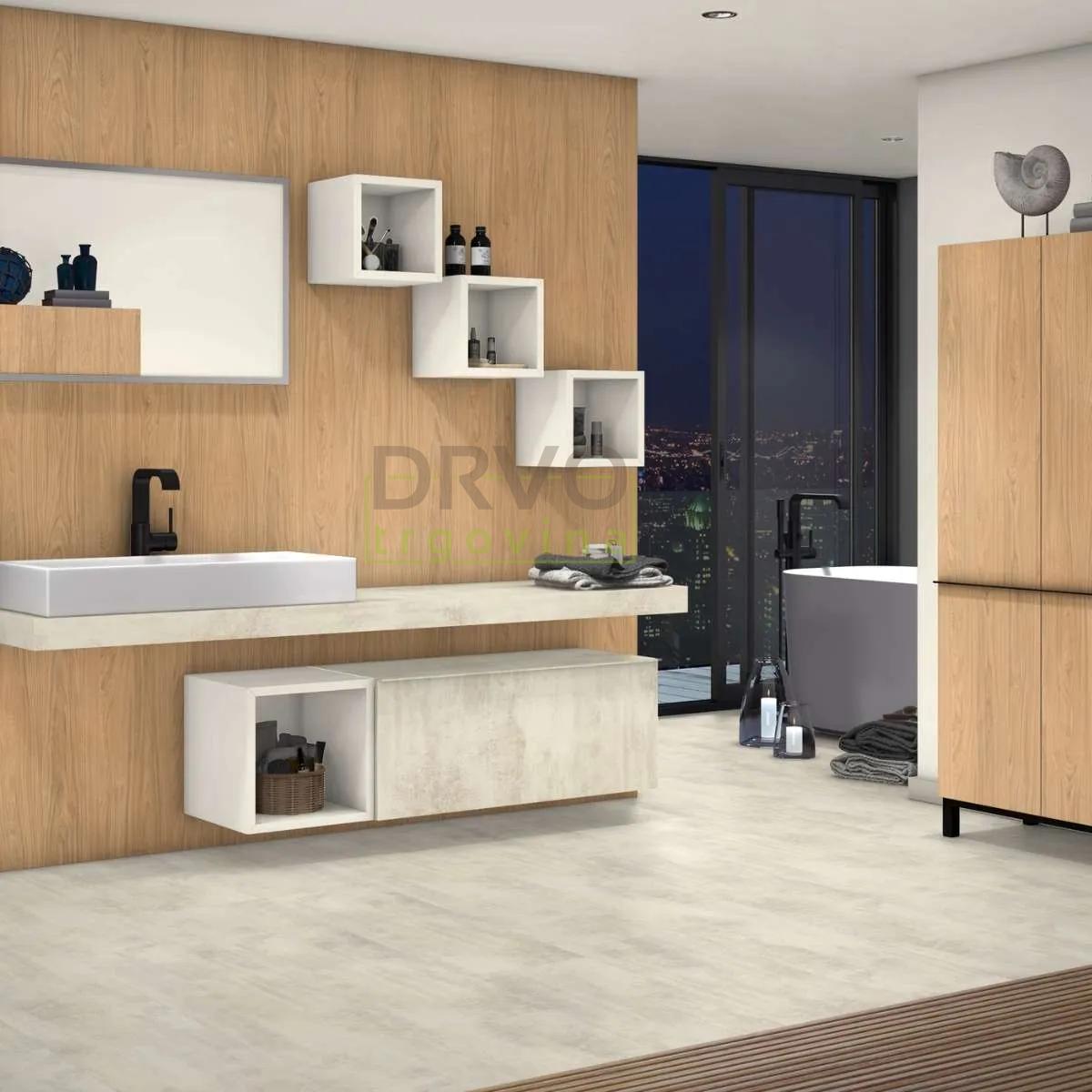 IVERICA OPLEMENJENA H1385 ST40 18/2800/2070mm EGGER 