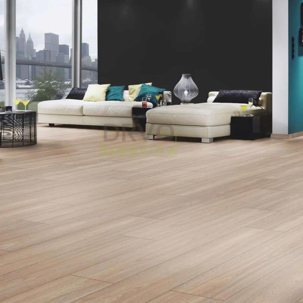 LAMINAT  8mm/Kl.32 SUPER NATURAL CLASSIC V FUGA 8199x HRAST ALPSKI p=2,2204 m2 