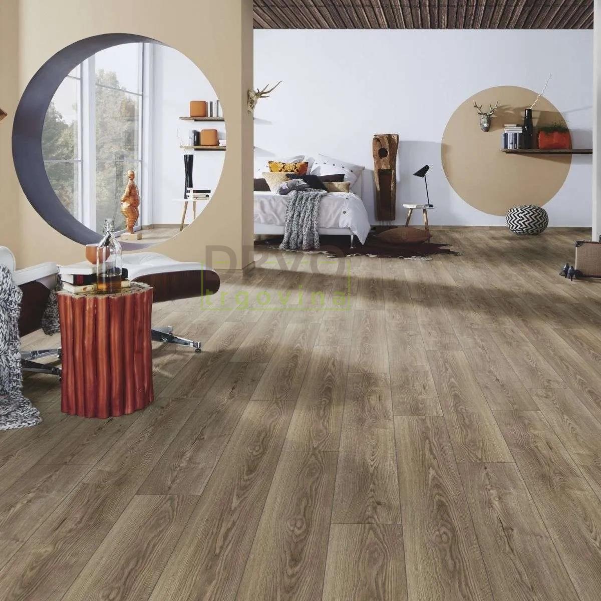 LAMINAT  8mm/Kl.32 SUPER NATURAL CLASSIC PURE+ K482 HRAST TWILIGHT p=2,260 m2 