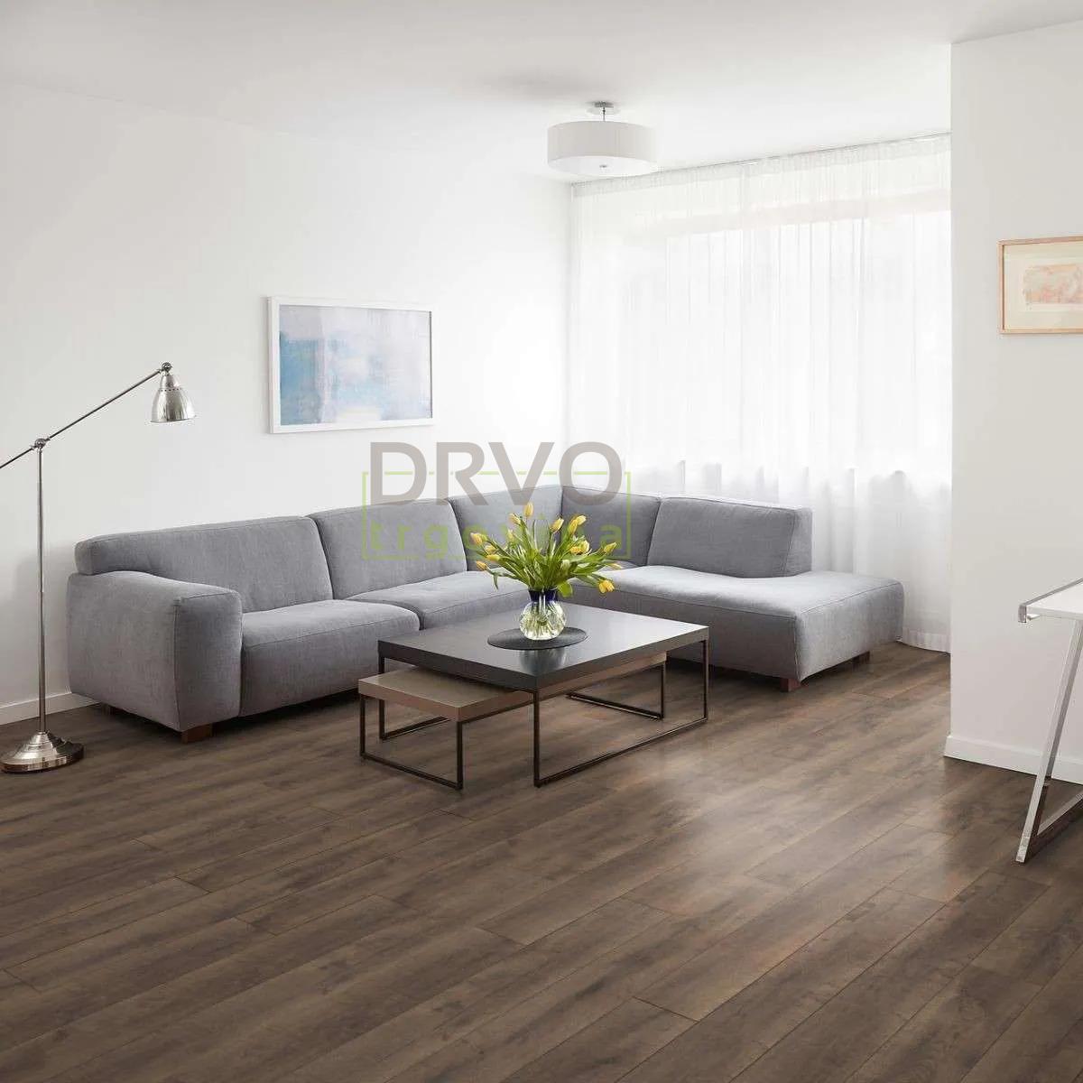 LAMINAT  8mm/Kl.32 IKO 3102x HRAST JAZZ CLUB, RASPOLOŽIVO 27,098m2 