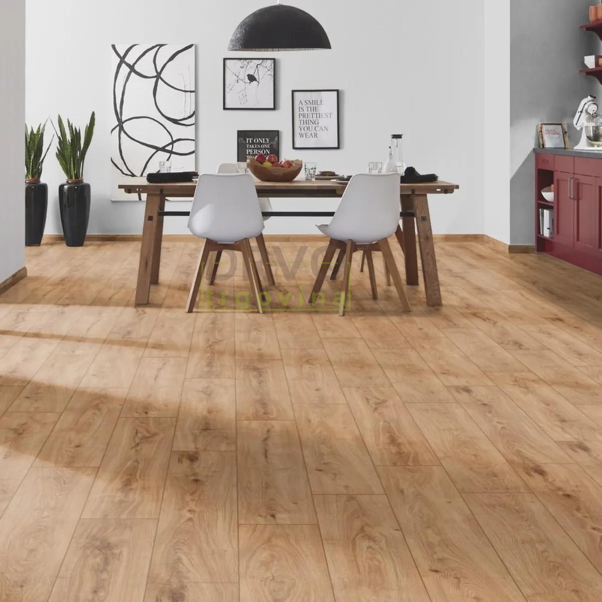 LAMINAT  8mm/Kl.32 SUPER NATURAL CLASSIC PURE+ K468 HRAST GONDOLA p=2,260 m2 