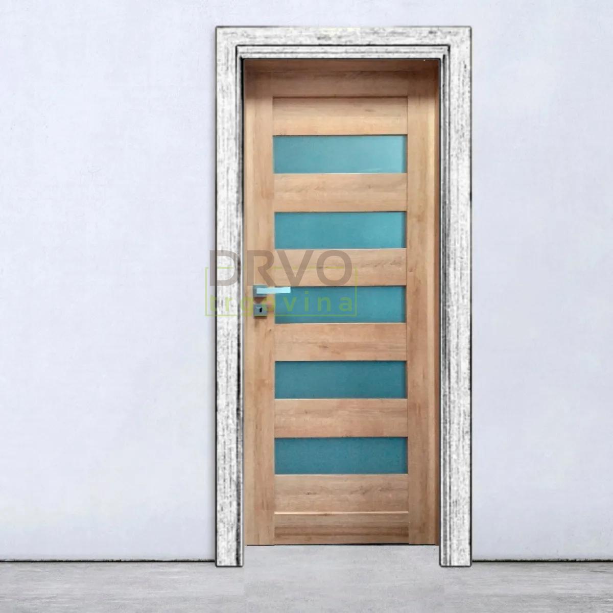 VRATNO KRILO DOMINO 3 