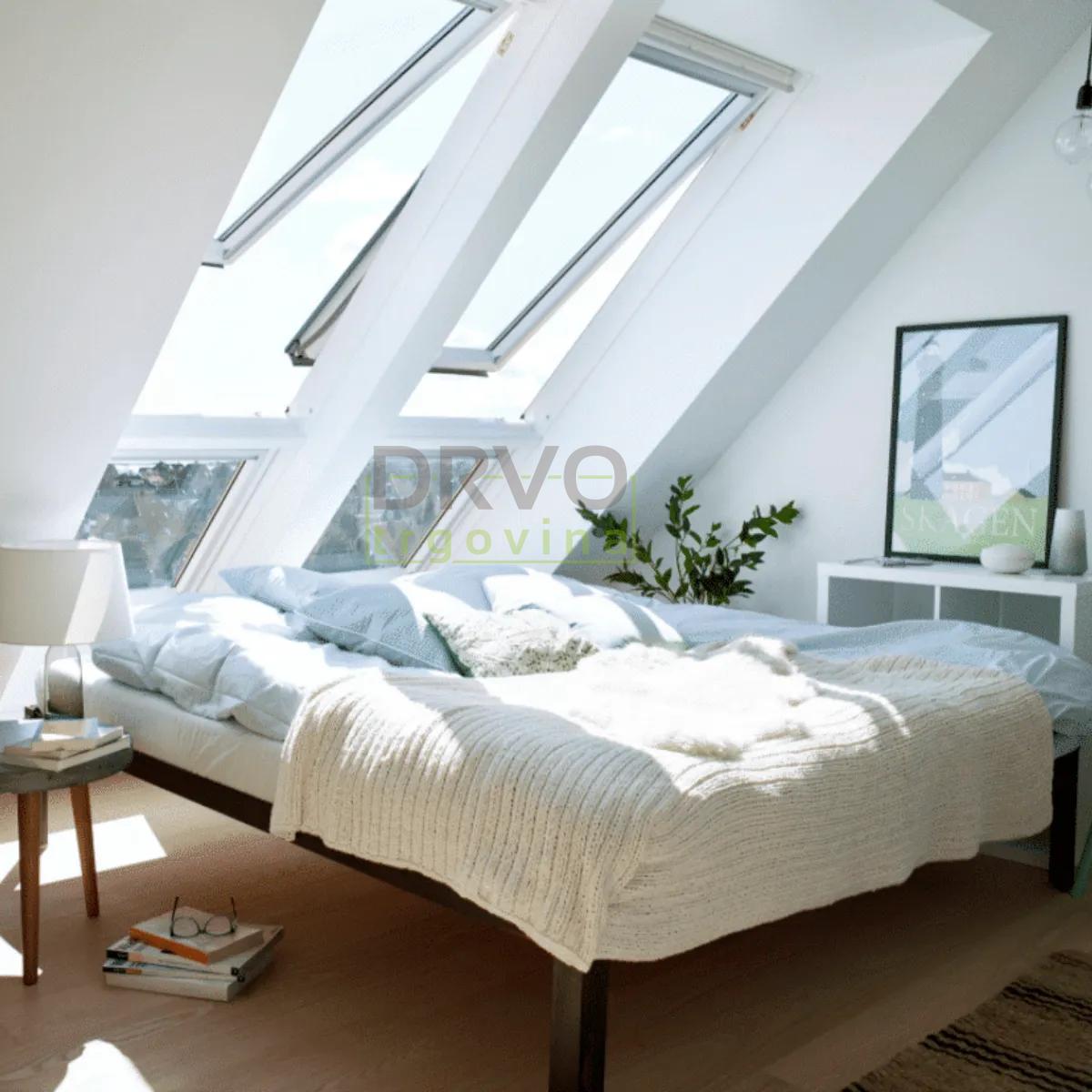 VELUX KROVNI PROZOR, BIJELI POLIURETAN, DVOSTRUKI OVJES, DONJA RUČKA, STAKLO 70 