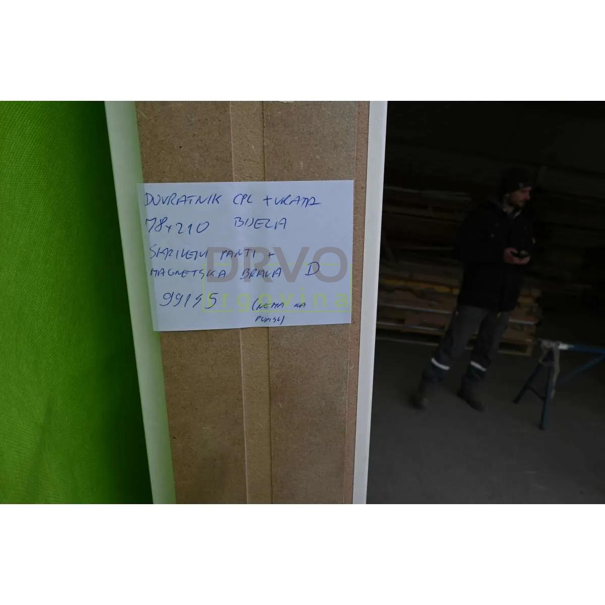 VRATA S DOVRATNIKOM CPL 0011 BIJELA, SKRIVENI PANTI, MAGNETSKA BRAVA, 78x210 